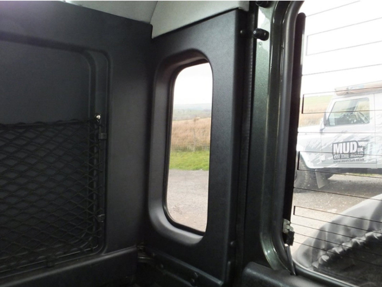 MUD Defender 90 Van Rear Quarter Trim Panels With Cut Outs - DA2767