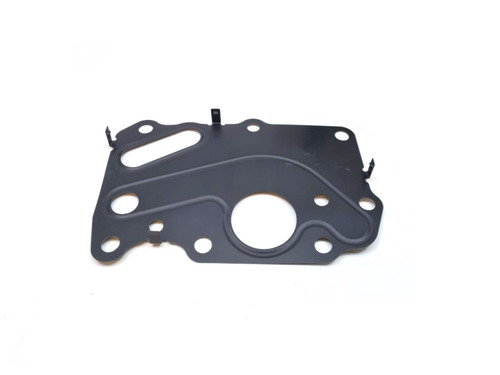 Genuine 2.0 Petrol and Diesel Ingenium Oil Cooler Gasket - LR092056