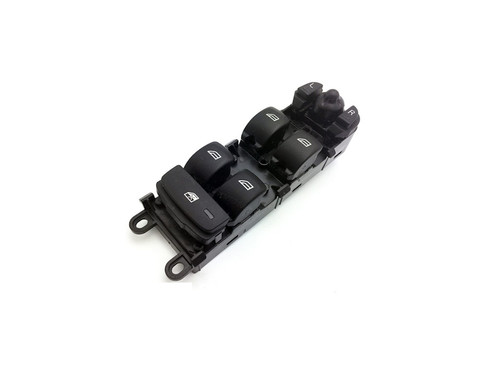 Eurospare Discovery 4 Drivers Door Window Switch Pack - LR086040