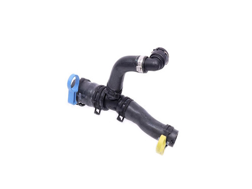 Genuine 4.4 Tdv8 Thermostat to Oil Cooler Coolant Hose - LR022718