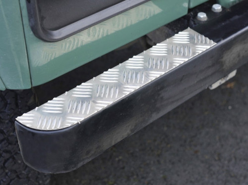 Britpart Defender Bumper Top Chequer Plate Set -  DA2062