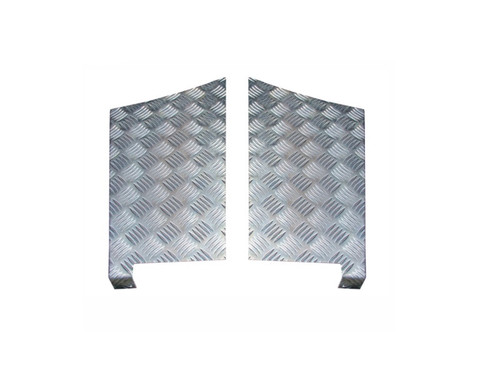 Britpart Defender 110 Silver Rear Corner Chequer Plate Set -  DA4071