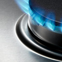 Whirlpool® 36-inch Gas Cooktop with EZ-2-Lift™ Hinged Cast-Iron Grates WCGK5036PS