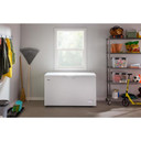 Whirlpool® 16 Cu. Ft. Convertible Chest Freezer with 3 Storage Baskets WZCC5516TW