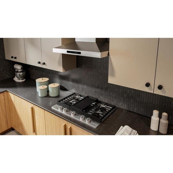 Kitchenaid® Gas-on-Metal Cooktop with an Integrated Wok Grate and CookShield™ Finish KCGK730SSS
