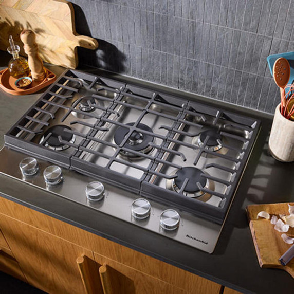 Kitchenaid® Gas-on-Metal Cooktop with an Integrated Wok Grate and CookShield™ Finish KCGK530SSS