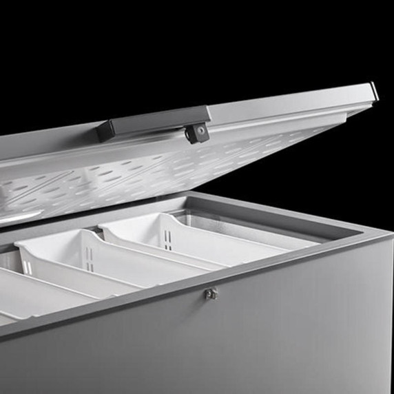 Maytag® 16 Cu. Ft. Garage Ready Chest Freezer with Freezer-to-Fridge Convertibility MZCC4316TG