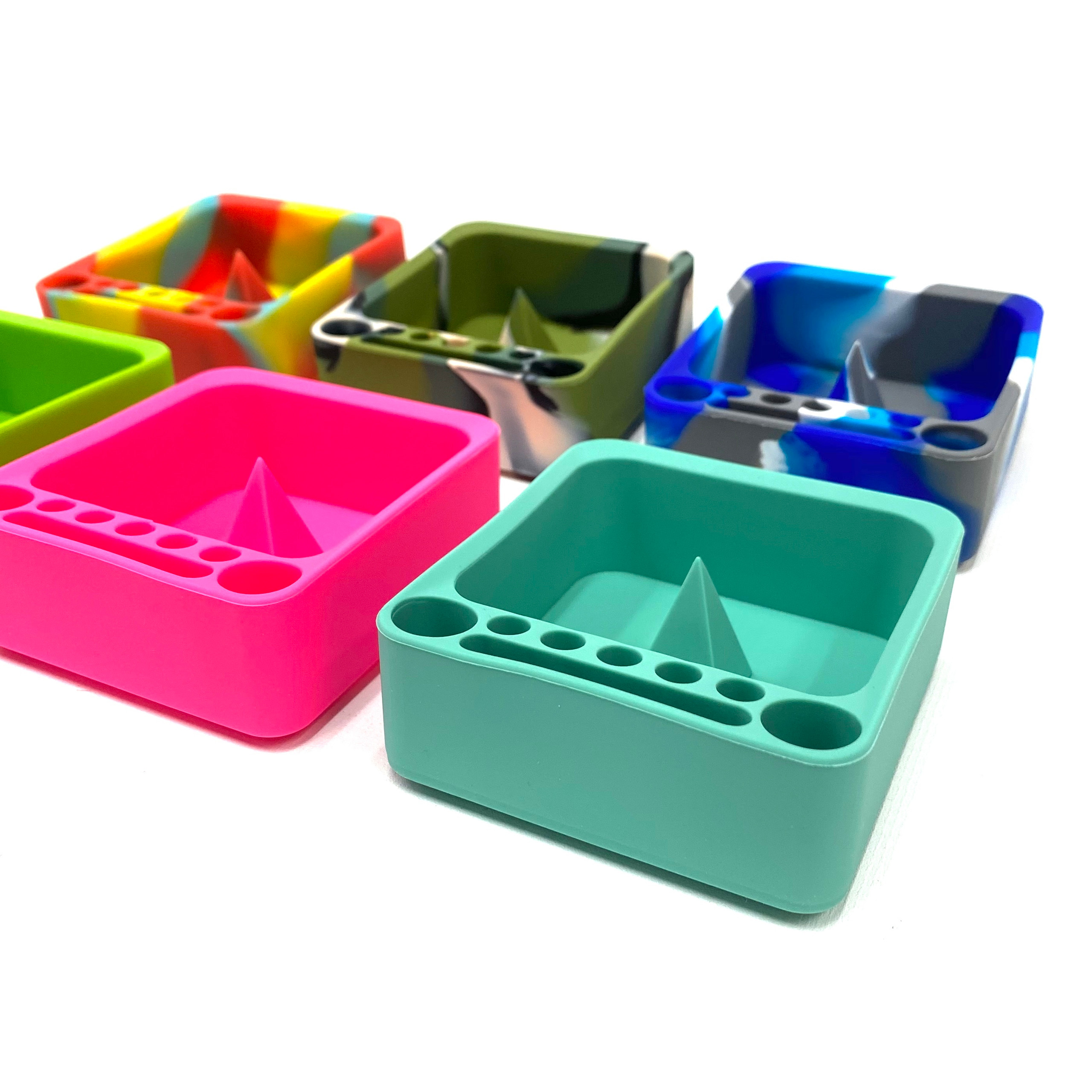 Knockout Bowl Pokey Silicone Ashtray with Tool Area 3"x 3.25" Assorted