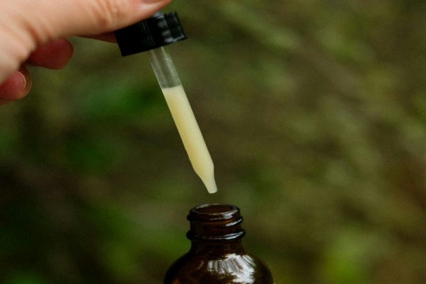 Kratom tincture