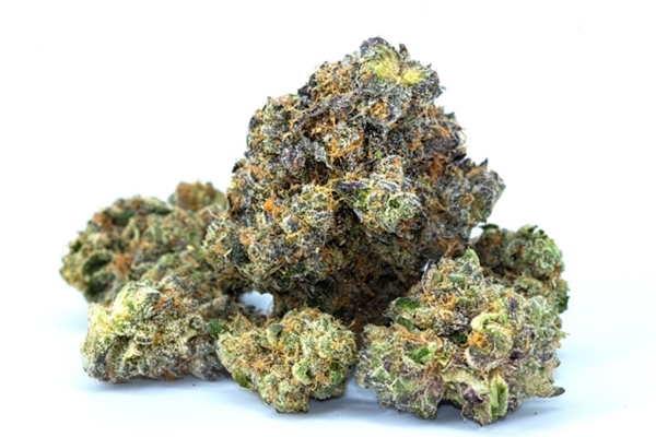 Nuggets of Strawberry Kush cannabis strain