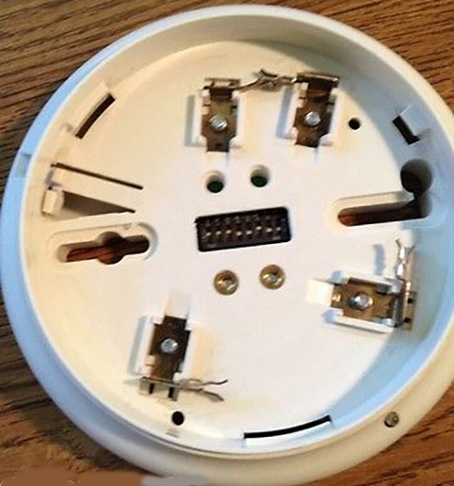 Détecteur De Fumée SIMPLEX 4098-9716 – Tête Adressable – Capteur Ionisation Pour Système Incendie – Occasion Vérifié