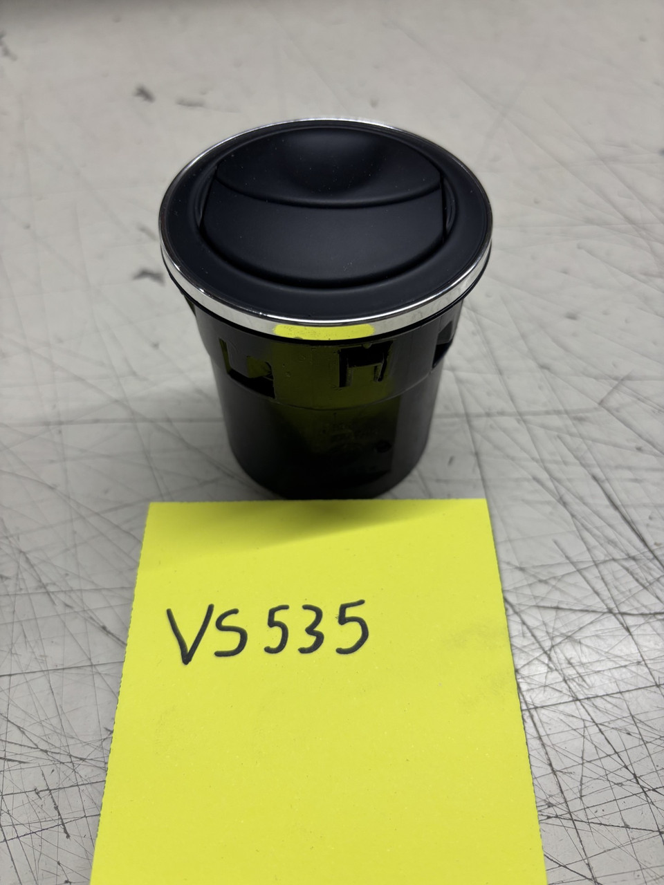 VENT P4 CONSOLE AIR CON