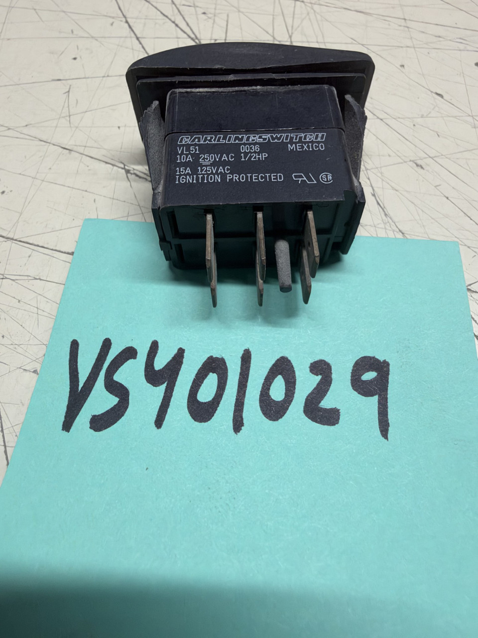Anchor light switch, on/off, V70