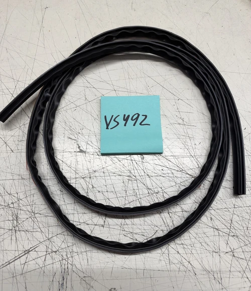 New style OPAC salon door gasket (2meter bar)