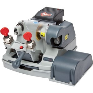 Ilco speed 040 Key Machine from Kaba Ilco (w/ 100 SC1 Keyblanks)