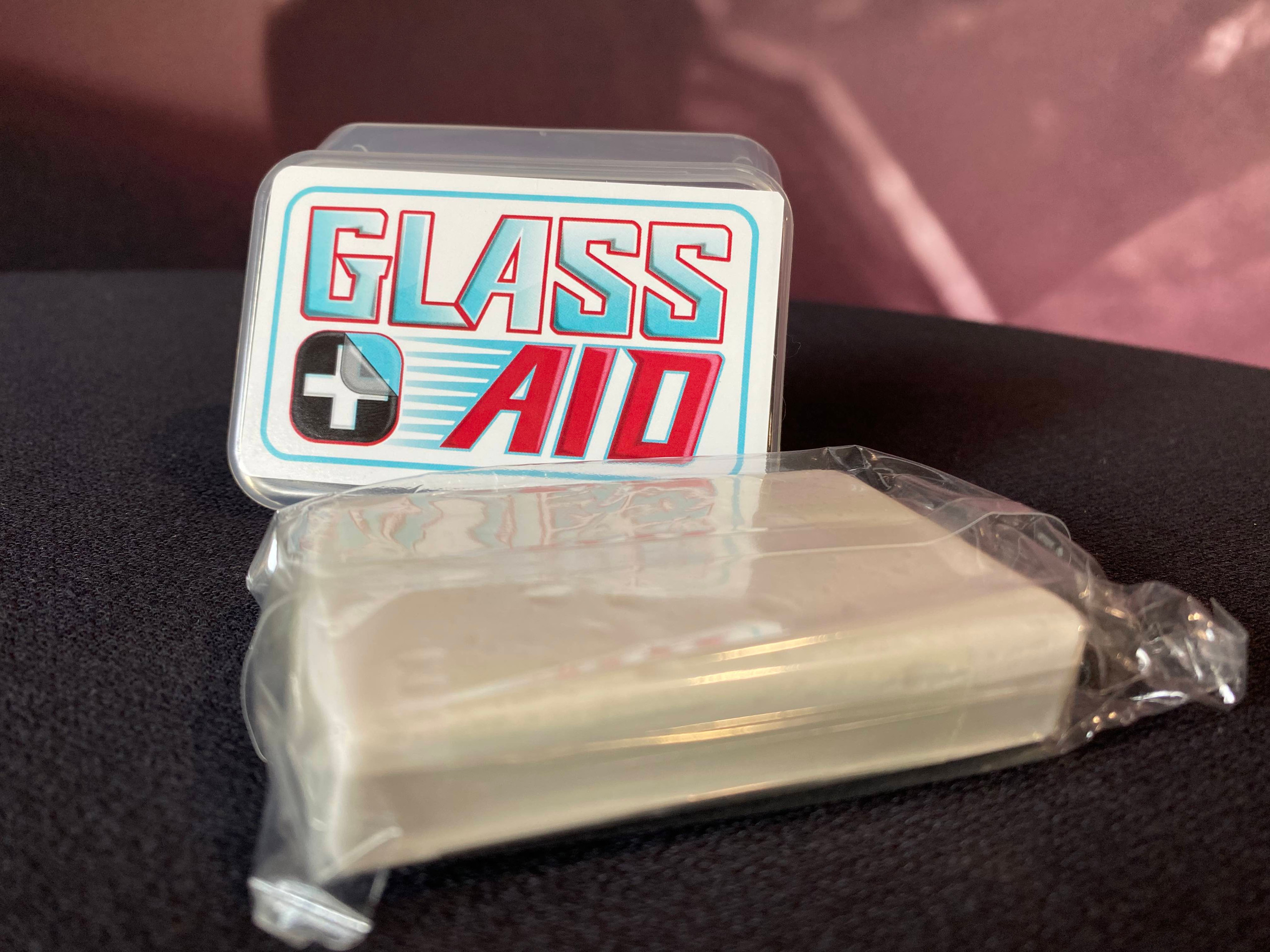 Glass Aid Glass cleaning clay