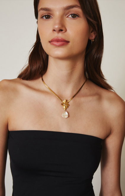 PEARL AND GOLD MASQUERADE HERRINGBONE NECKLACE