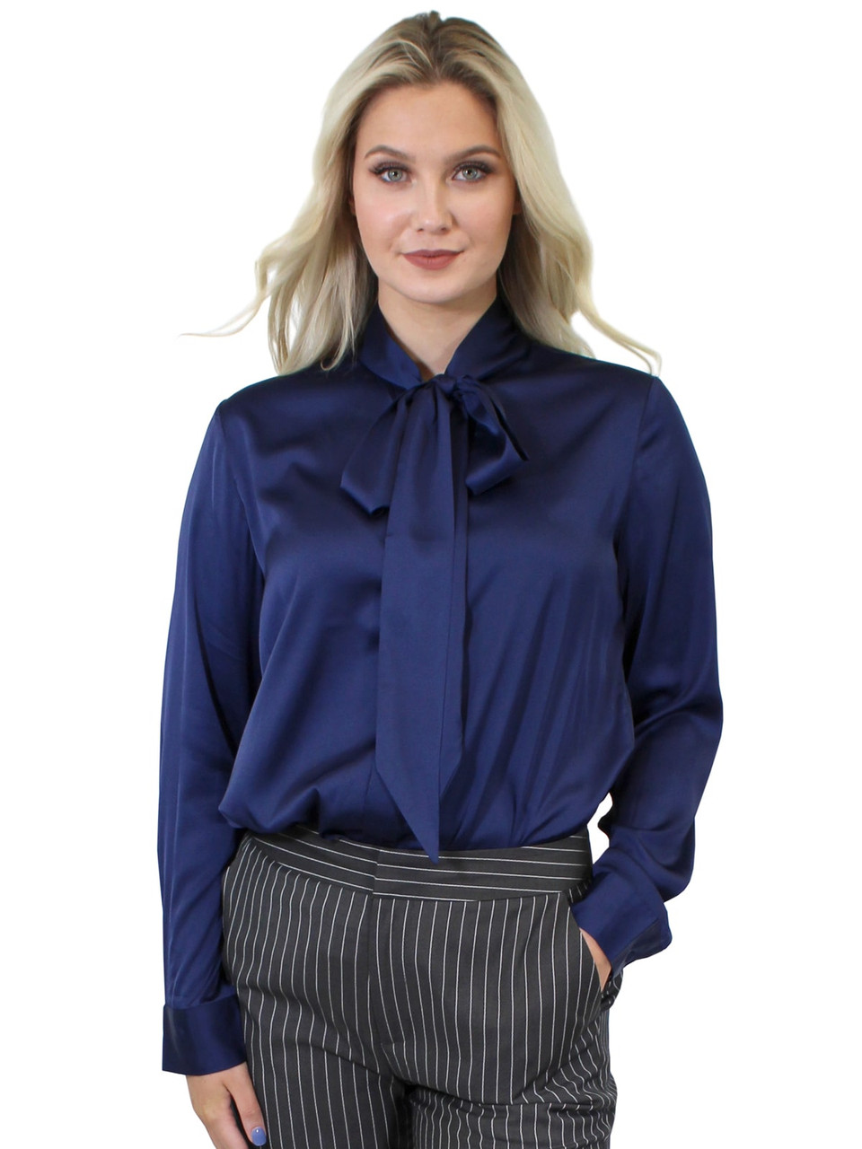 Bow sales tie blouse