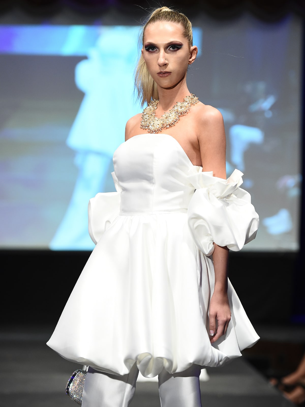 project runway victoria white dress Victoria