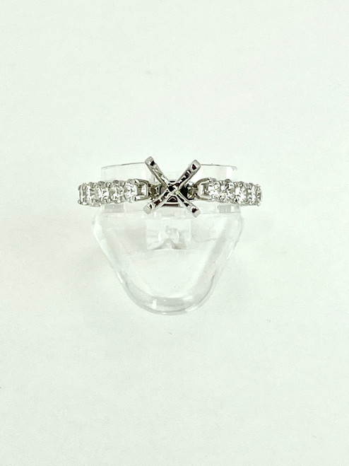 18 Karat White Gold with 0.91ctw Diamond Ring