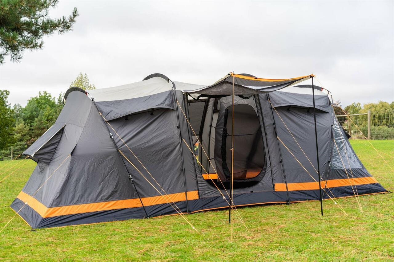 6 berth shop tents for sale