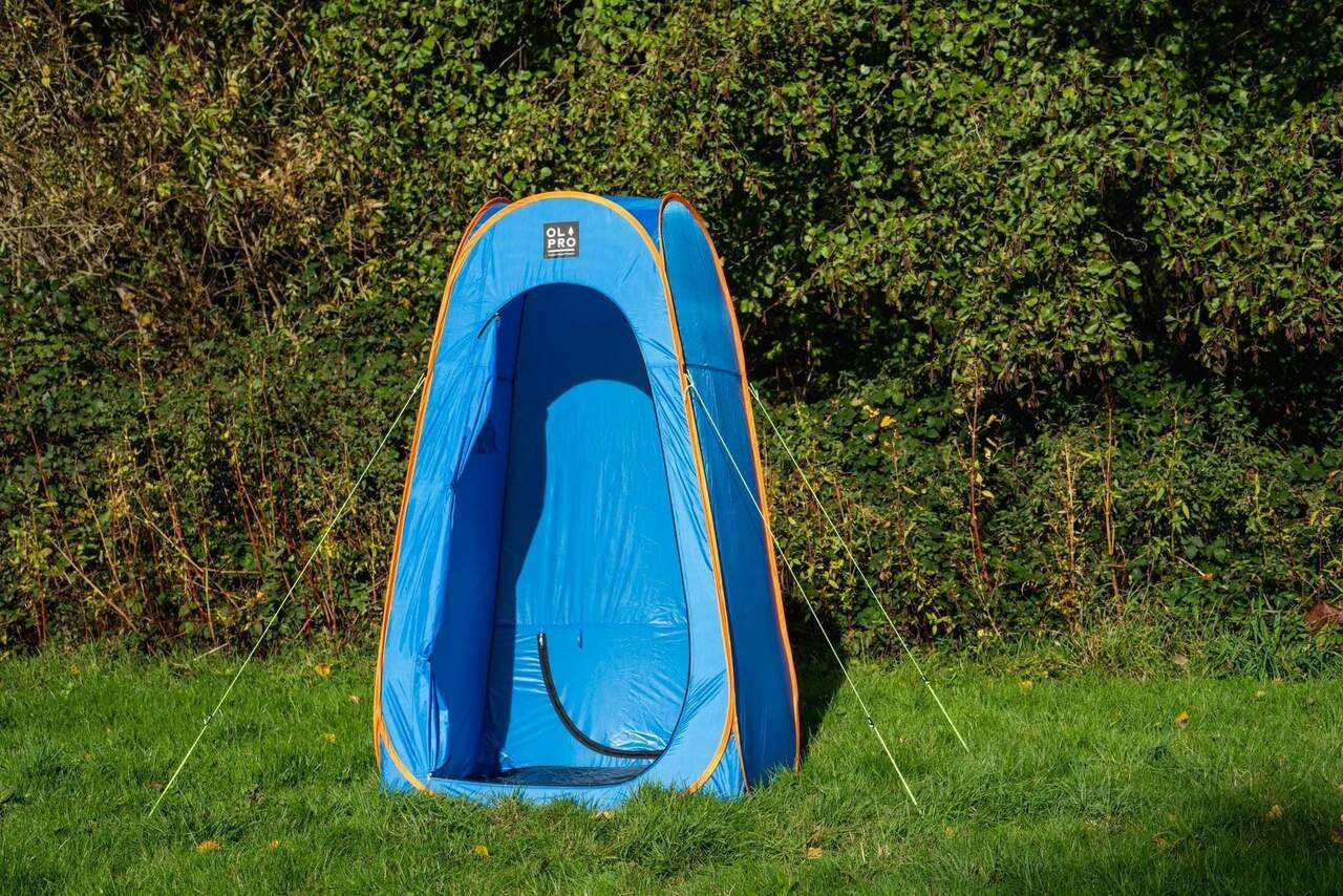 Pre Loved Pop Up Shower Utility Tent Lightly Used Missing Roof