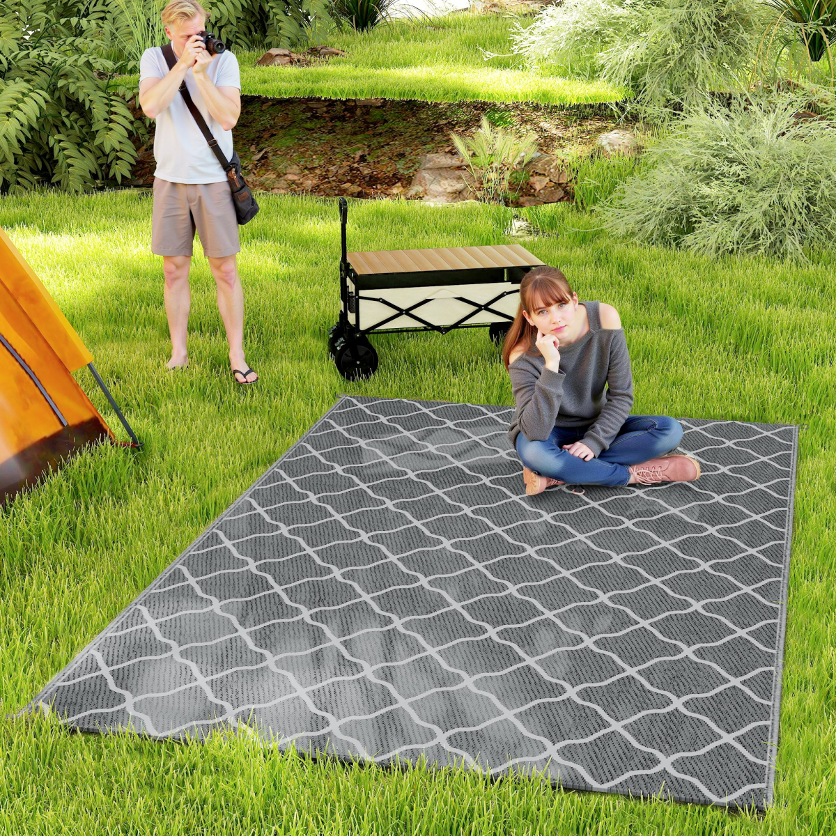 Reversible Outdoor Rug With Carry Bag 182 x 274 cm - Grey