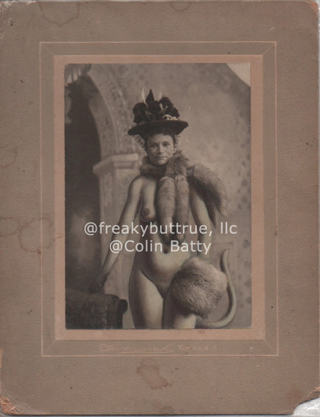 Original Cabinet Card - CC157 Nude Woman with Furs