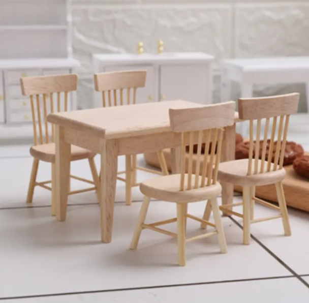 Light Wood Dining Table & Chairs