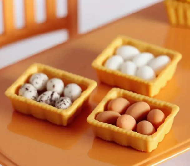 Miniature box of 6 eggs any color