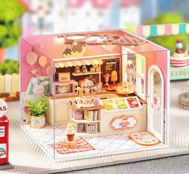 Miniature Kit - Happy Ice Cream Shop