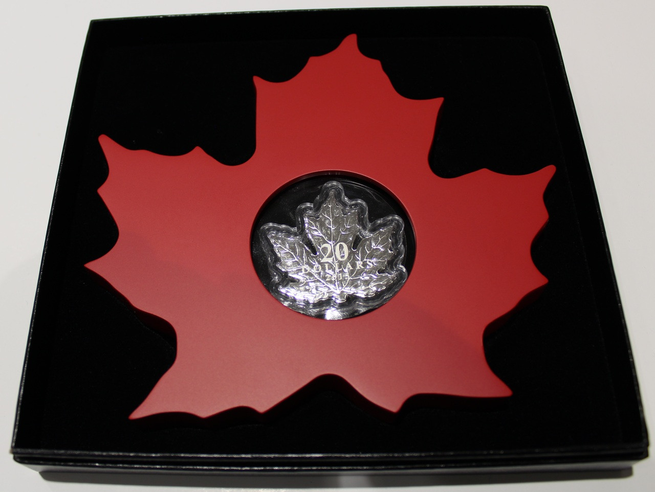 2015年 カナダ $20 メイプルリーフ  2015 $20 FINE SILVER COIN THE CANADIAN MAPLE LEAF - West Edmonton