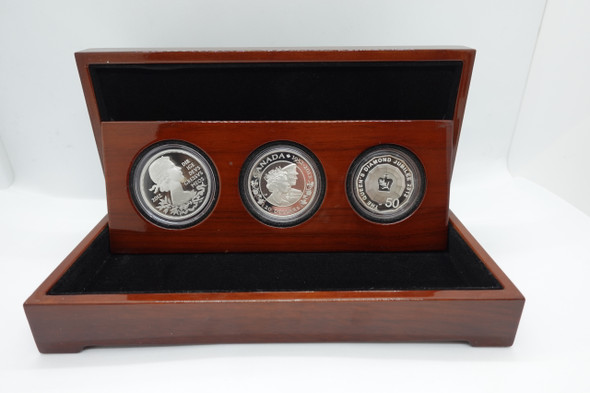 2012 THE QUEEN'S DIAMOND JUBILEE ROYAL SILVER SET 3-PIECE COIN COLLECTION