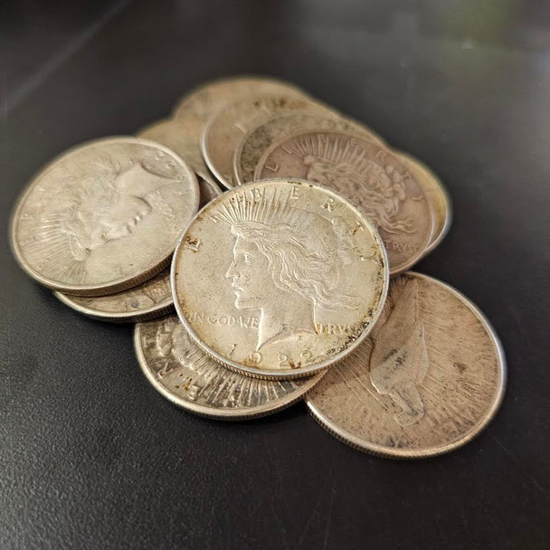 E-TRANSFER ONLY 100 MIXED DATE UNITED STATES PEACE DOLLARS