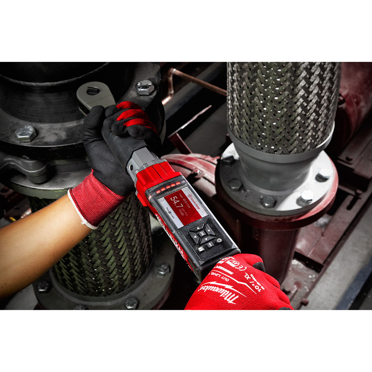 Milwaukee 12v clearance torque wrench