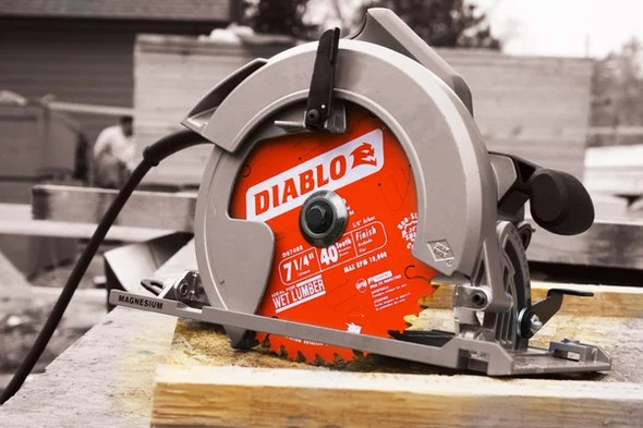 The Diablo 40-tooth blade installed on a Milwaukee M18 FUEL circular saw, cutting through a piece of oak trim.