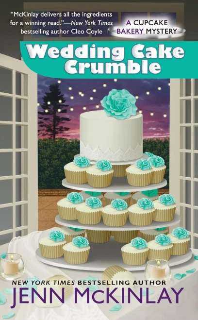 Wedding Cake Crumble (Cupcake Bakery Mystery)