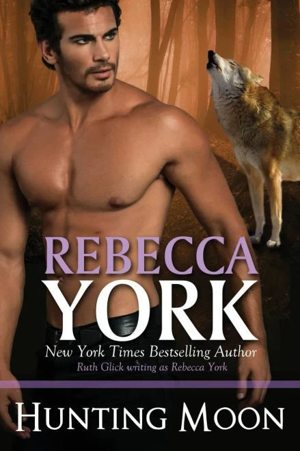 Hunting Moon: A Decorah Series Novel (Decorah Security)