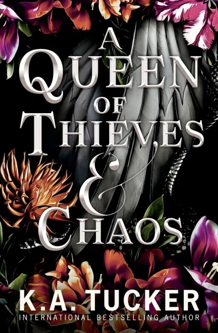 A Queen Of Thieves & Chaos (Fate & Flame)