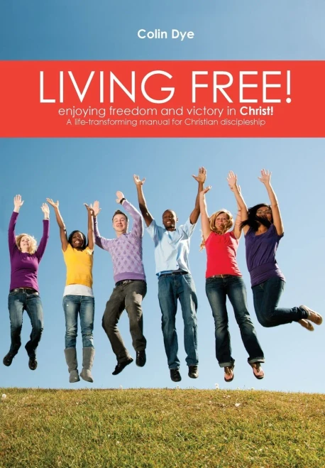 Living Free! - 9781912296392