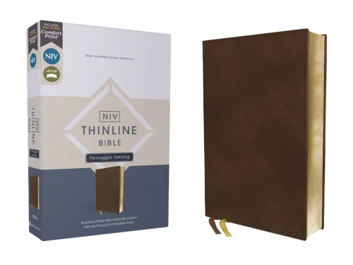 Niv, Thinline Bible, Passaggio Setting, Leathersoft, Brown, Red Letter, Comfort Print: Elegantly Uniting Single And Double Columns Into One Passaggio Setting Bible Design