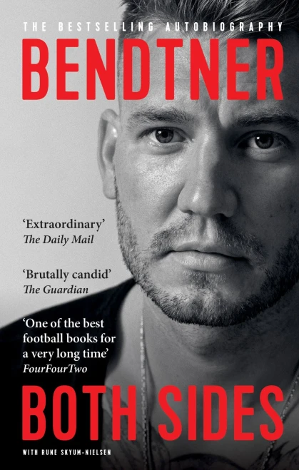 Bendtner : Both Sides