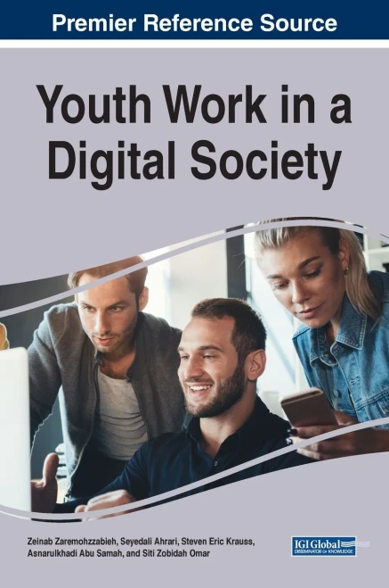 Youth Work in a Digital Society (Hardback)