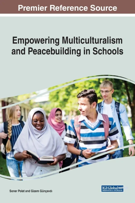 Empowering Multiculturalism and Peacebuilding in Schools (Hardback)