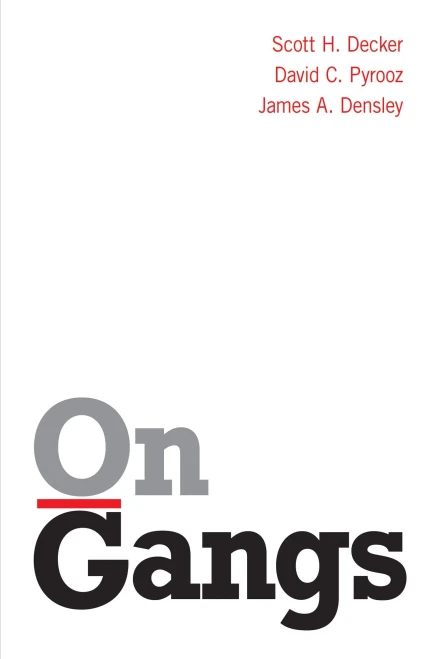 On Gangs - 9781439920633