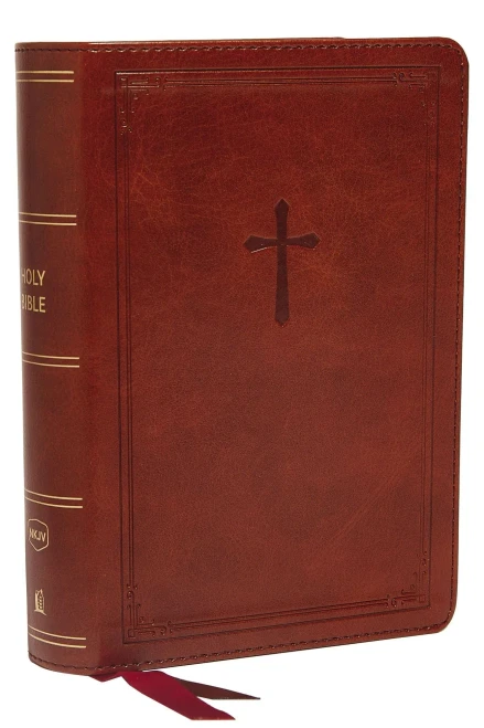 NKJV, End-of-Verse Reference Bible, Compact, Leathersoft, Brown, Red Letter, Comfort Print: Holy Bible, New King James Version