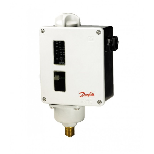 017L001566 DANFOSS INDUSTRIAL Type Code RT110L , Weight 0.910 Kg , Ambient temp. -50 70 °C , Ambient temp. ..
