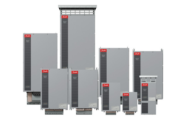 Advanced Harmonic Filter OF7P2 for Frequency Converters OF7P2-S-AF-46-380A-060-05-T1-E20 Air-cooled, forced 460 V AC 380 A 60 HzTHDi ≤ 5 % Thermal switch 145 °C IP20/Open Type AHF X8 IP20 w/ External Fan Other options according to Model Code