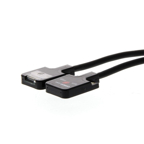 E3TFT242M OMRON PHOTOELECTRIC SENSOR