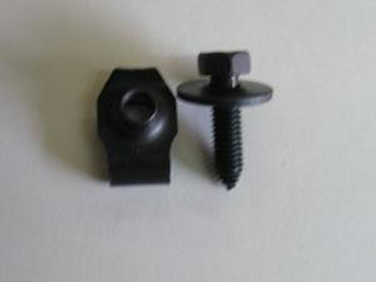 1964-72 Bottom Fender Clip & Bolt (Each)